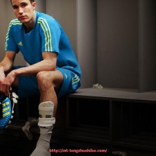 龙珠直播-火箭队季前赛日程安排及体育备战计划详解